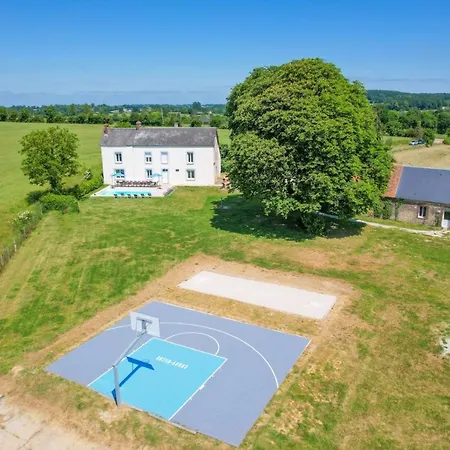 Villa Crazy Gilliere 61 - Heated Pool - Basket - 2h Paris - 30p Montchevrel